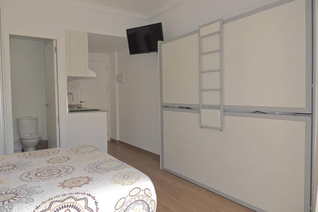 Apartamento Carihuela Palace Studio 419 Beach - Playa Torremolinos Exterior foto
